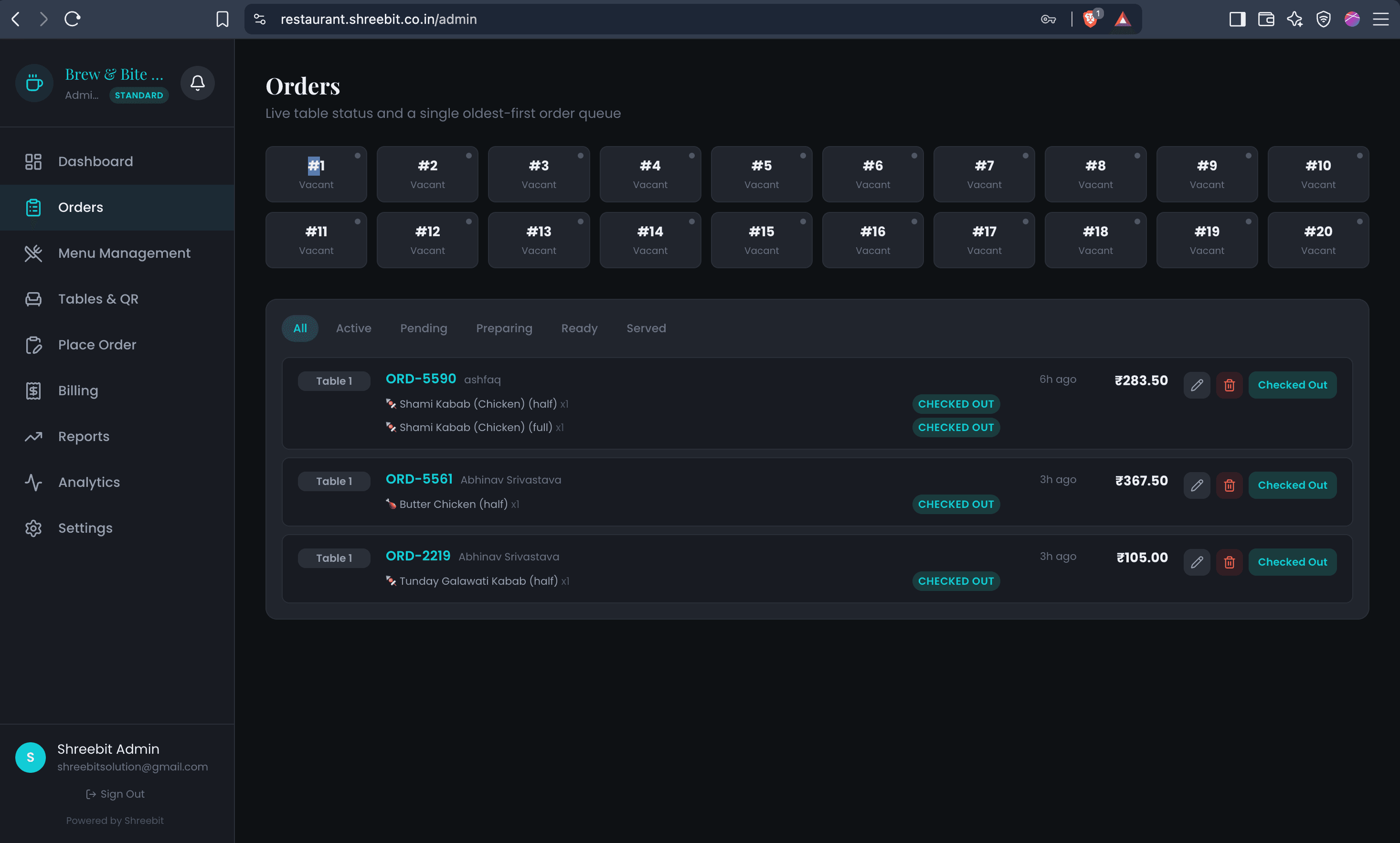 Live order tracking — dark theme